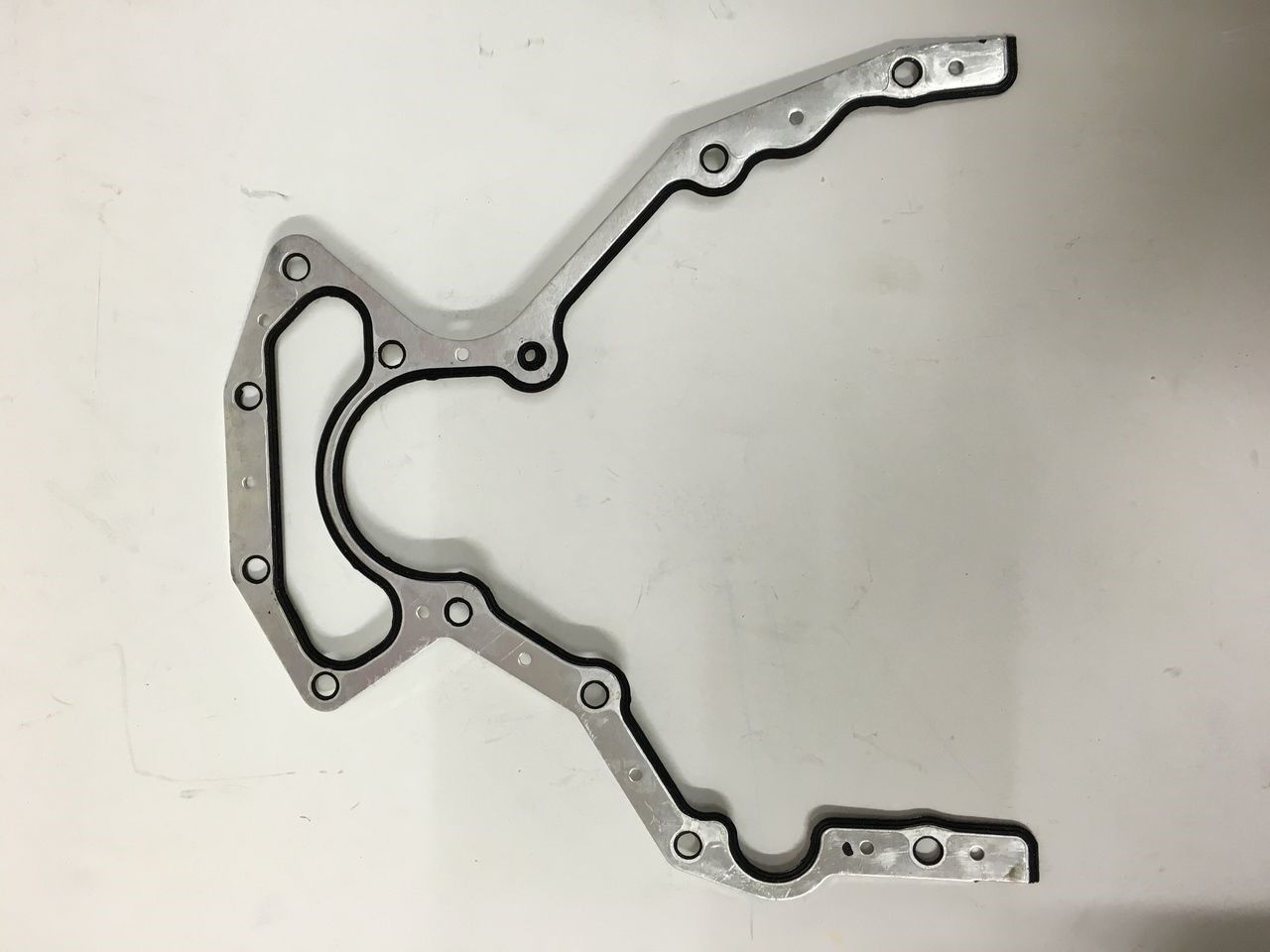 Engine Rear Main Seal Plate Assy fits Holden Commodore VT VX VY VZ LS1