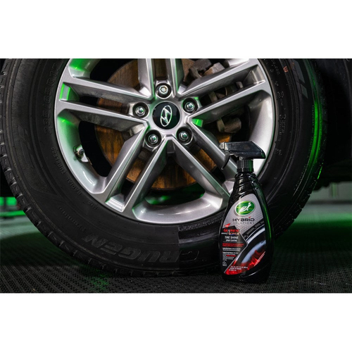 Turtlewax Hybrid Solutions Graphene Tyre Shine And Spray Coating 53733 thumbnail
