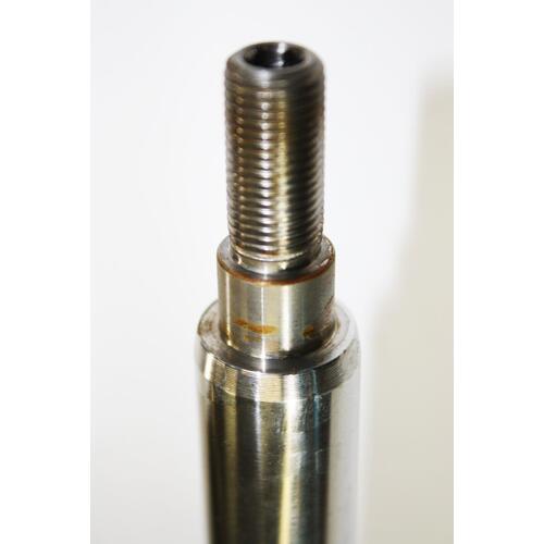 KYB Lhf Excel-g Twin Tube Gas Strut (1) 339370 thumbnail