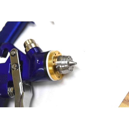 PK Tool Gravity Fed 600Ml Spray Gun Kit PT70320 thumbnail