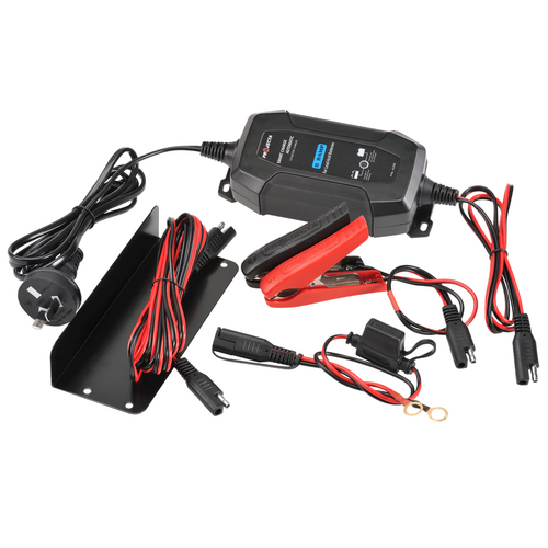 Projecta 12V Automatic 1.5A 4 Stage Battery Charger AC015